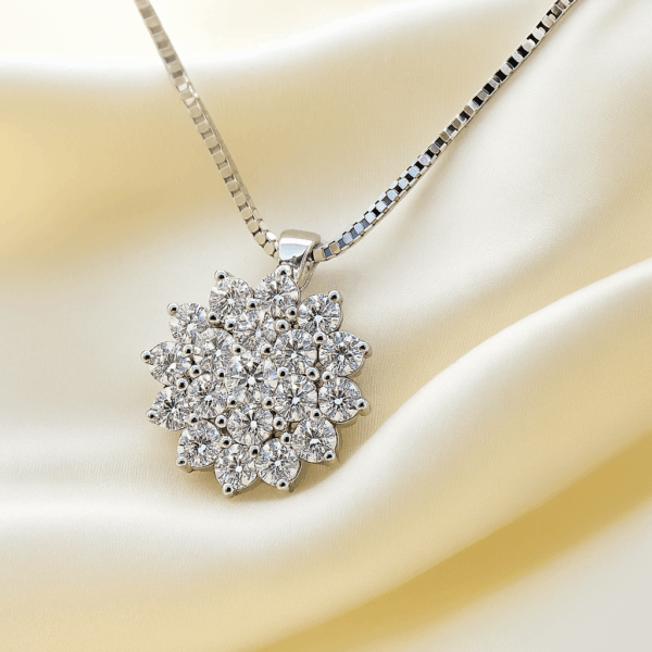 PENDENTE FIORE CON DIAMANTI PE03 - immagine 2