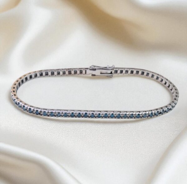 BRACCIALE TENNIS CON DIAMANTI BLU TE04